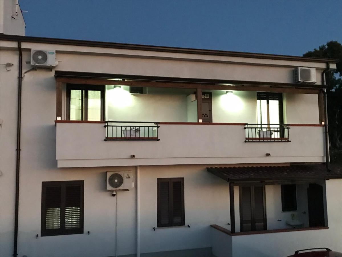דירות טרופאה Residenza Il Cremino מראה חיצוני תמונה
