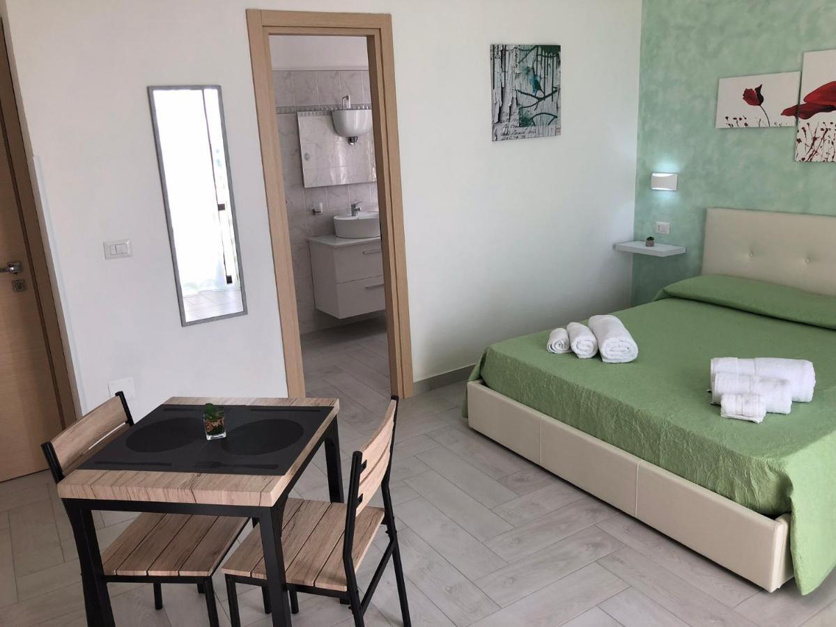 דירות טרופאה Residenza Il Cremino מראה חיצוני תמונה